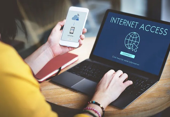 Almanya'da geçtiğimiz yıl 2,8 milyon kişi hiç internet kullanmadı