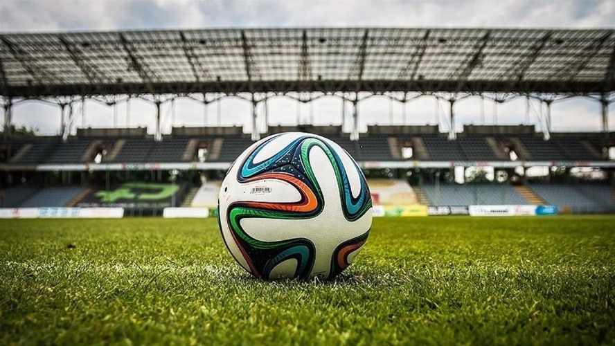 Bugün hangi maçlar oynanacak? 13 Nisan Pazar günü hangi maçlar, hangi kanalda yayınlanacak?