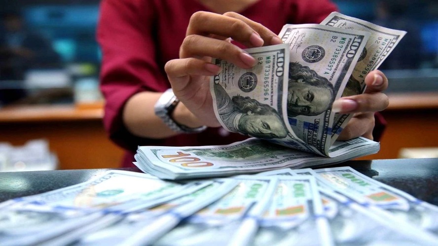 Faiz artışı beklentileri azalırken dolar zayıf seyrediyor