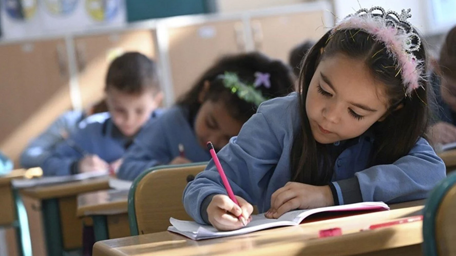 Yaz tatili için geri sayım başladı! Okullar ne zaman kapanacak?