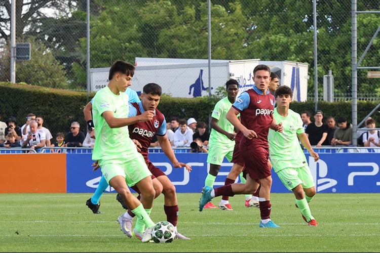 Trabzonspor dev finalde Barcelona'ya kaybetti