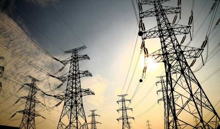 Türkiye'nin elektrik tüketimi 761 bin megavatsaati aştı: Rüzgar enerjisi üretimde ilk sıraya yerleşti