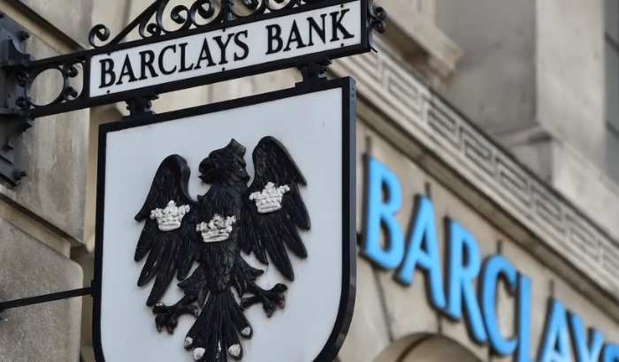 Barclays: ABD’de tüketiciler, gümrük vergileri öncesi stok yapıyor