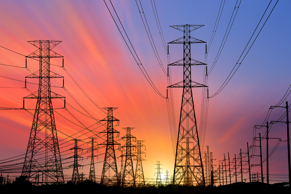 Elektrikte en yüksek fiyat 3 bin 400 lira oldu: Spot piyasada işlem hacmi geriledi