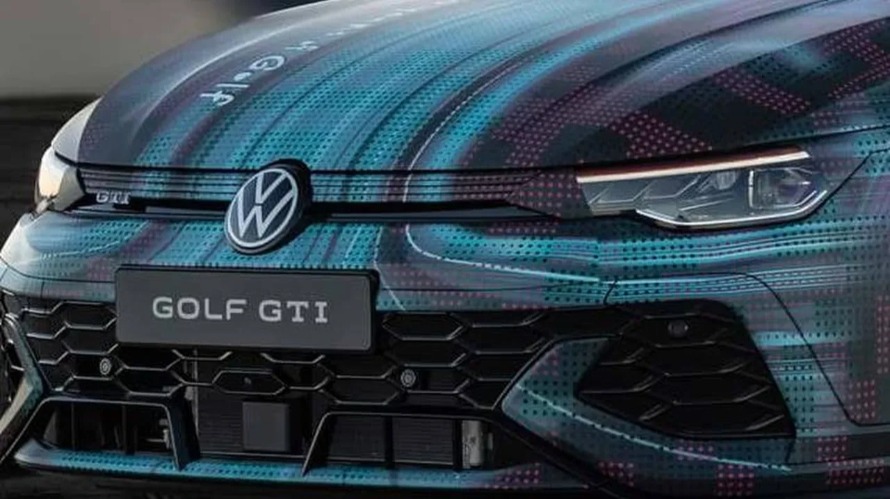 Volkswagen efsanesi Golf GTI için geri sayım başladı! İşte tanıtım ve satış tarihi