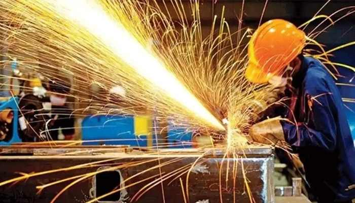 ABD'de sanayi üretimi nisanda yatay seyretti