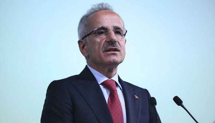Bakan Uraloğlu, TikTok yetkilileri ile görüştü... Yaş sınırı geliyor