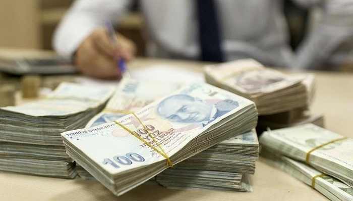 Dev bankadan TL yorumu: Değer kaybetme riski altında