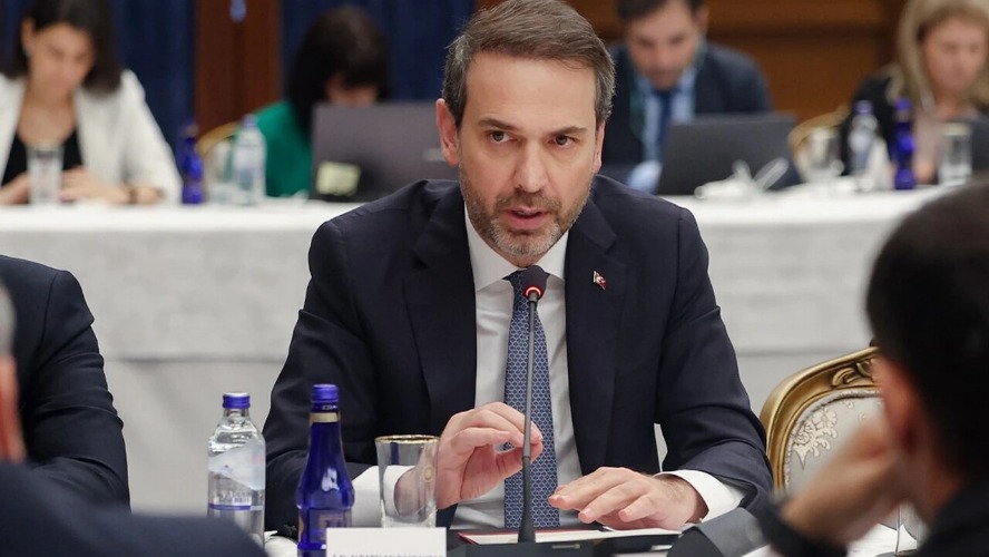 Bakan Bayraktar'dan elektrik krizi açıklaması: Bizde endişe edilecek bir durum yok