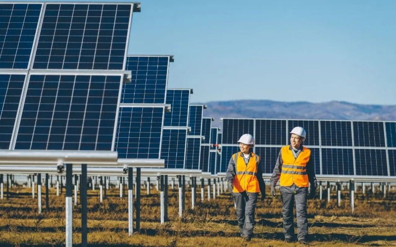Güneş enerjisinde tarihi rekor: Türkiye'nin elektrik üretiminde yeni zirve