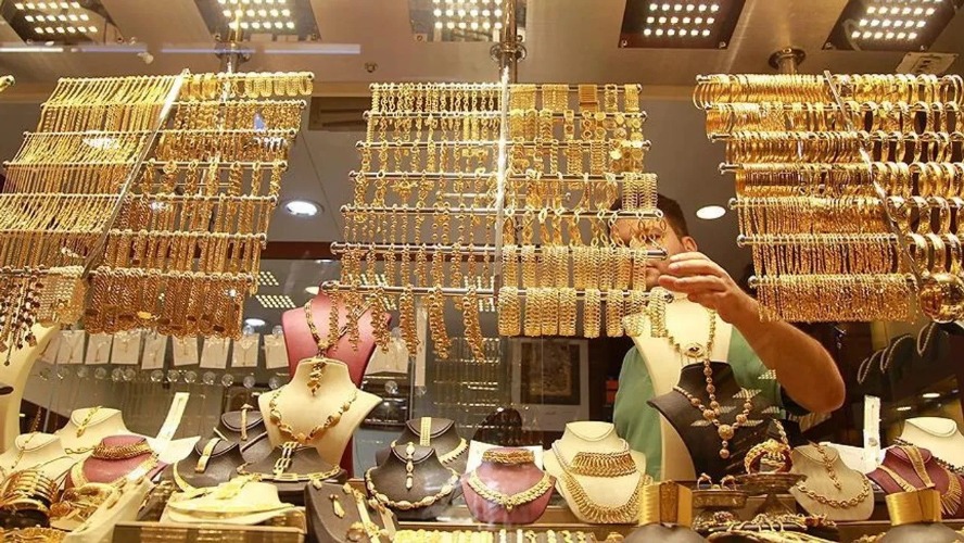 Altın fiyatları hafta sonunda da yükselişte: 9 Ağustos 2025 gram, çeyrek ve yarım altın fiyatları