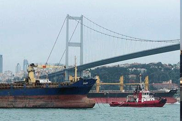 Türkiye'nin boğaz geçiş ücreti zammı Ukrayna tahıl ihracatını zorlayacak