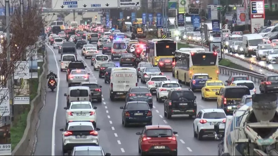 İstanbul trafiğini bitirecek proje: Otobüs öncelikli yollar geliyor