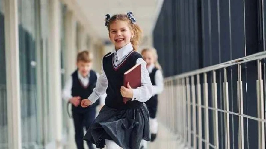 Yeni eğitim öğretim yılı ne zaman başlayacak ve bitecek? İlk ara tatil ve yarıyıl tatili tarihi