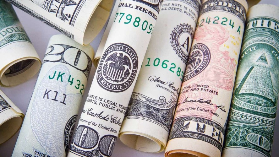 Yurt içi yerleşiklerin döviz mevduatı 1,55 milyar dolar arttı