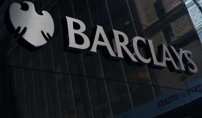 Barclays, S&P 500 hedefini yukarı yönlü revize etti
