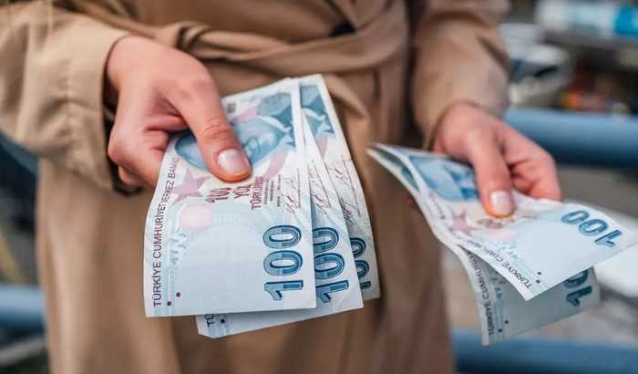 Evde bakım yardımı ödemeleri başladı: Aylık ödeme tutarı 11 bin 702 liraya yükseldi