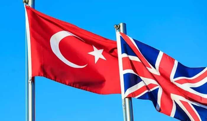 Türkiye ve İngiltere'den ticarette yeni dönem: 8 milyar dolarlık hacmi hızlandıracak adım atıldı