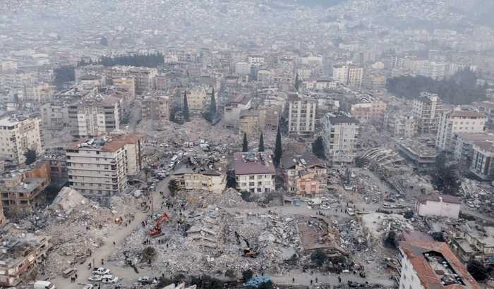 Deprem bölgesinin ekonomik kalkınması için 6,4 milyar dolarlık yurt dışı finansman sağlandı