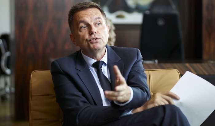 Slovakya Merkez Bankası Başkanı Kazimir rüşvet vermekten suçlu bulundu