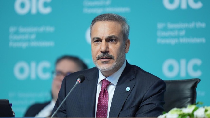 Bakan Fidan'dan Suriye diplomasisi: Şeybani ve Barrack ile telefon görüşmeleri