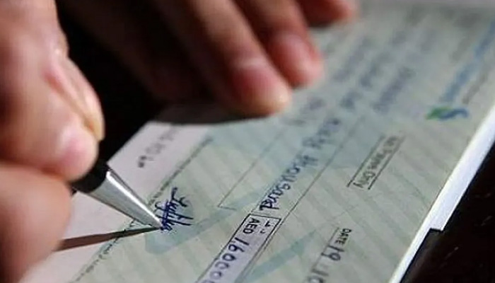 Mayıs'ta çek piyasasında gerileme: Hem adet hem tutar azaldı