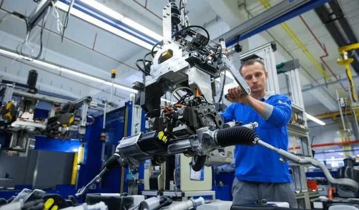 Almanya’da imalat PMI daralmayı sürdürdü