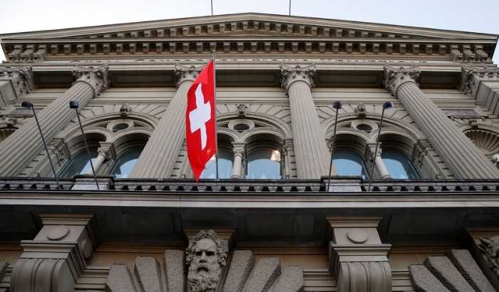 SNB frangı izliyor: Gerekirse döviz piyasasına müdahale edecek