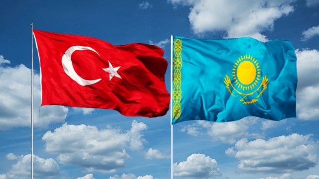 Türkiye ve Kazakistan arasında stratejik iş birliği: 20'den fazla anlaşma imzalandı