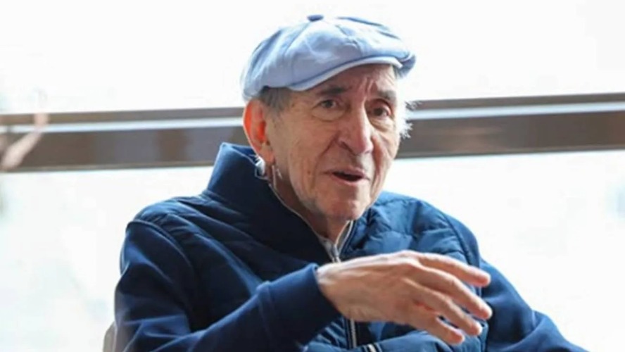 Altan Öymen hayatını kaybetti