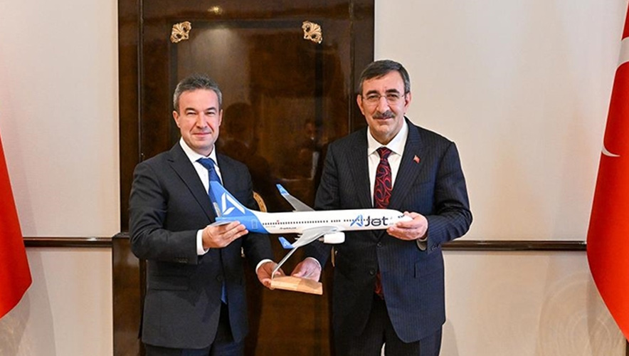 Cevdet Yılmaz’dan AJet’e tam destek: “Turizme katkısı büyük”
