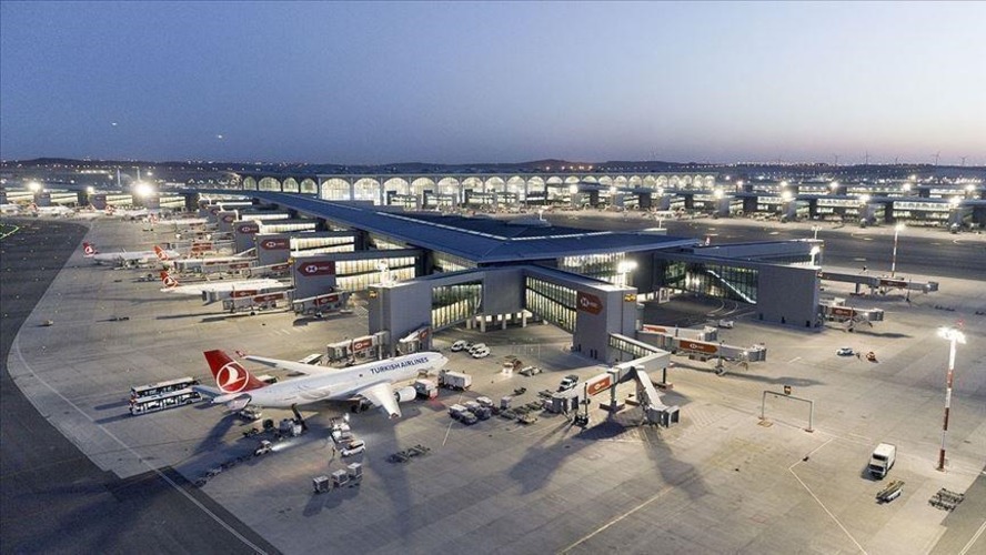 Türkiye’nin gökyüzünde rekor trafiği: Hava yolu yolcu sayısında çifte rekor