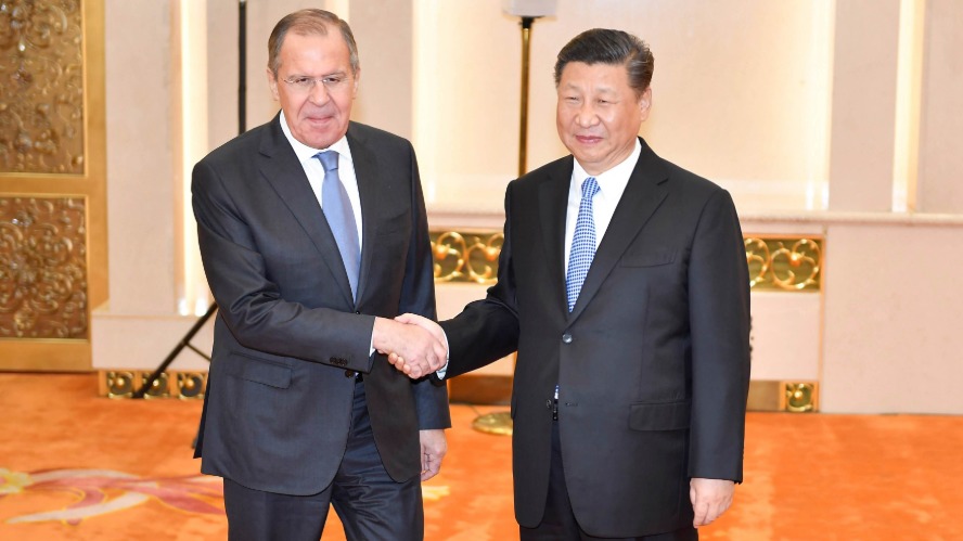 Lavrov ile Xi Jinping arasında kritik görüşme