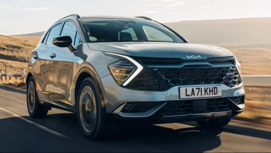 SUV tercihinde kararsız olanlara: Yeni Kia Sportage yollarda
