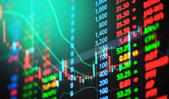 Borsa günün ilk yarısında yükseldi: Yüzde 0,77 değer kazanarak 10.074,71 puana çıktı