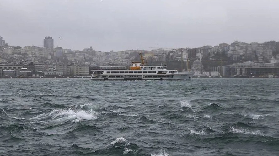 AKOM’dan İstanbul’da fırtına alarmı: 70 Km’ye ulaşacak