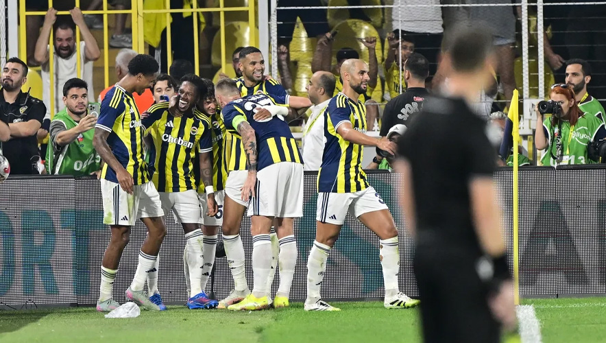 Fenerbahçe, UEFA sıralamasında Galatasaray’ı solladı