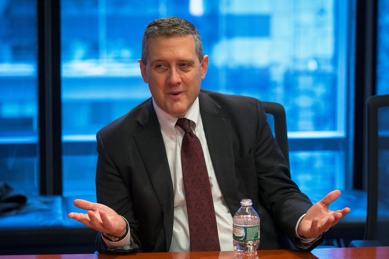 Eski St. Louis Fed Başkanı James Bullard'dan Fed Başkanlığı için koşullu onay