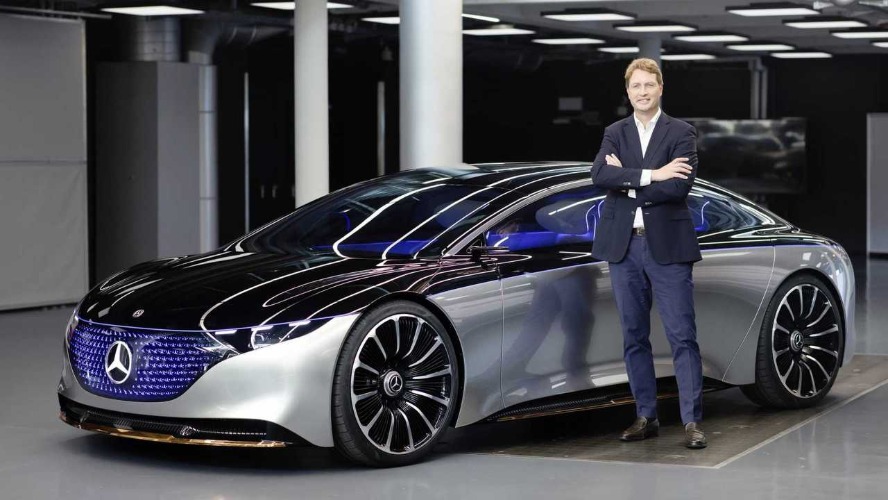 Mercedes CEO'sundan AB'ye sert eleştiri: “Tam gaz duvara gidiyoruz”
