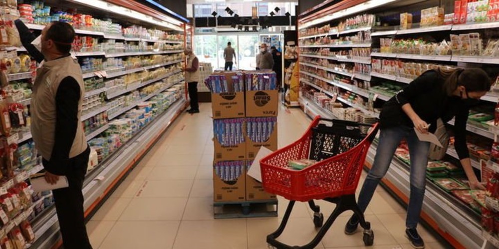 Perakendede reel satış kaybı sürüyor: İndirimler de çare olmadı