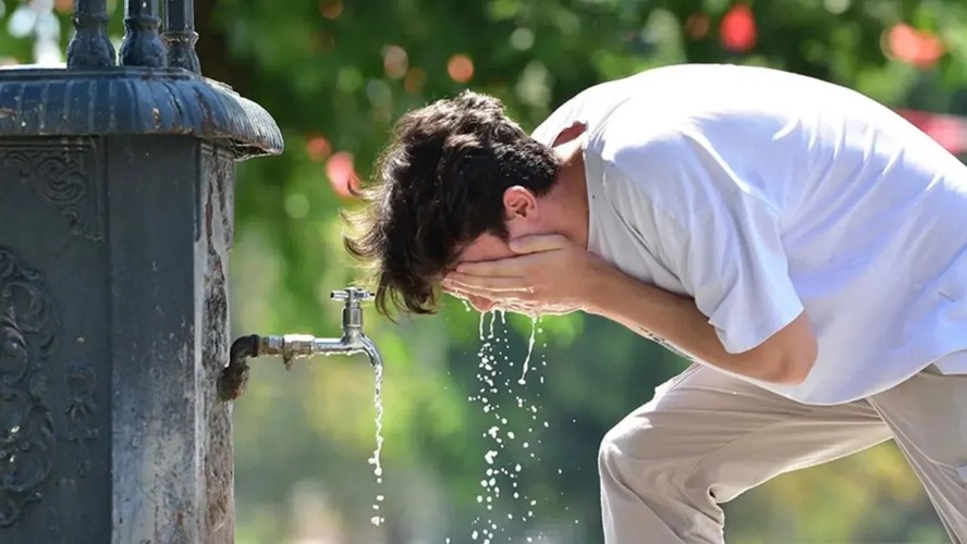 Bugün hava nasıl olacak? Bir yanda 40 derece, bir yanda sağanak