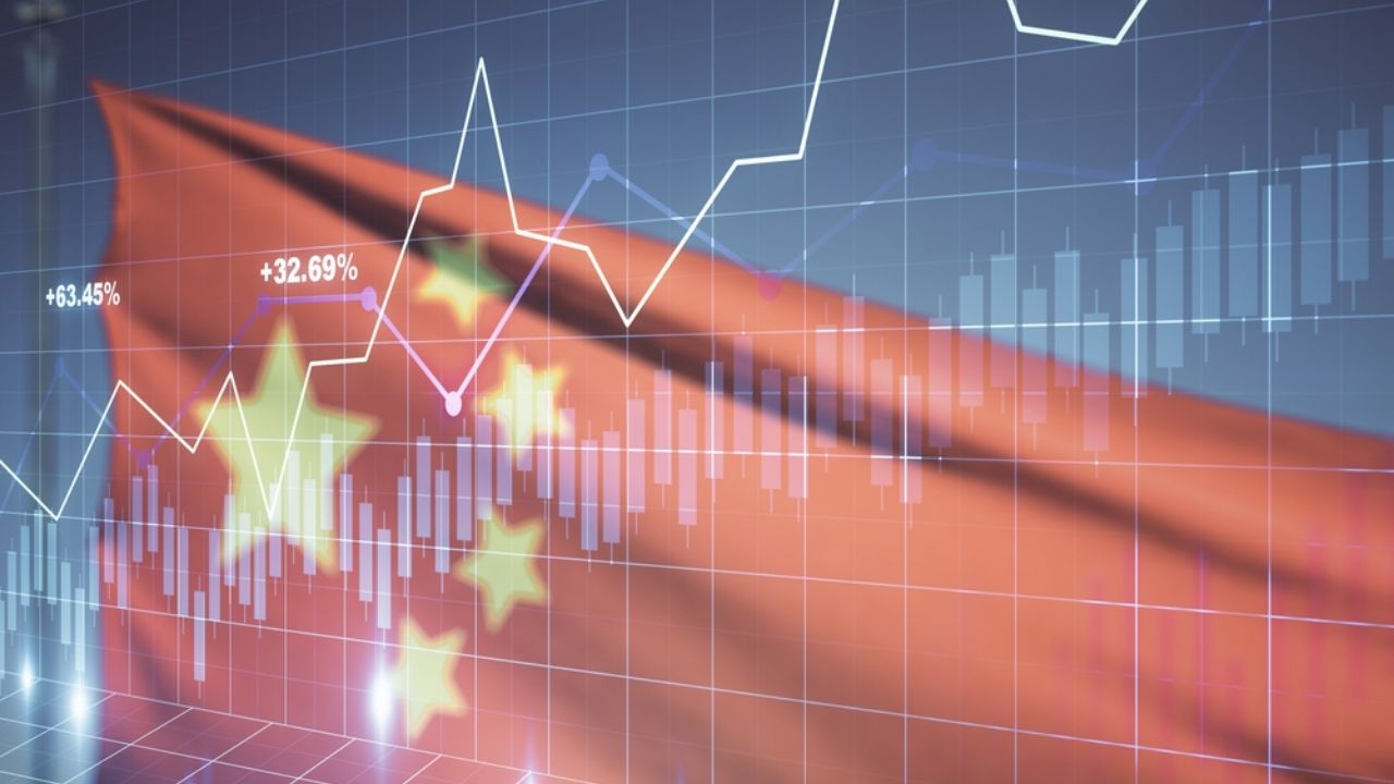 Çin hisse senetleri ağustos ayında, son 11 ayın en iyi performansını gösterdi