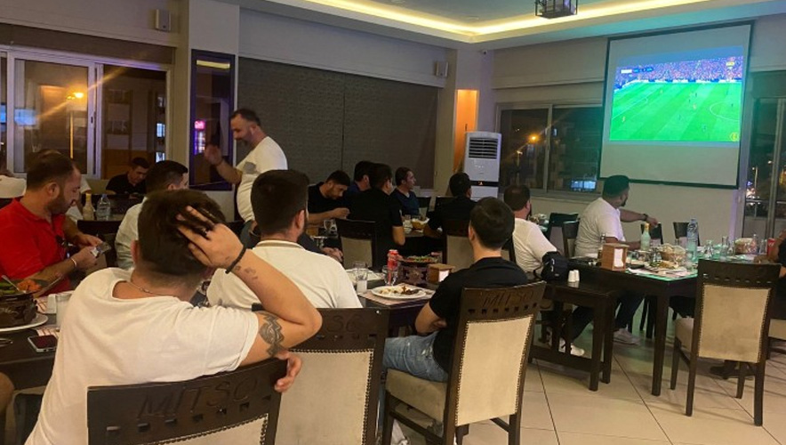 Kafelerde toplu maç izlemek de lüks oldu: Fiyatlar %550 arttı