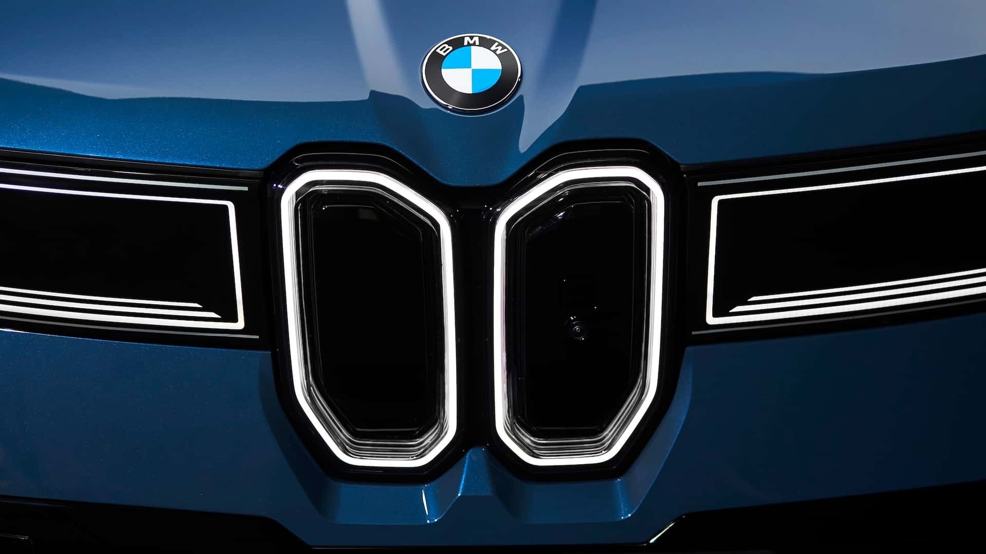 BMW 200 bin aracı geri çağırıyor: Yangın riski paniği