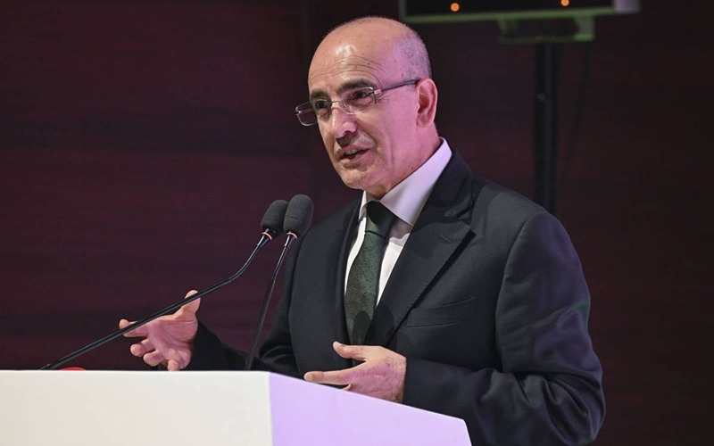 Bakan Şimşek: Doğrudan yatırımlar son 10 yılın en yüksek seviyesine ulaştı