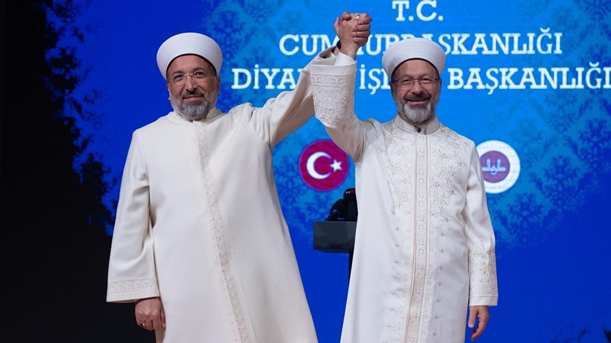 Diyanet’te devir teslim: Safi Arpaguş görevi devraldı