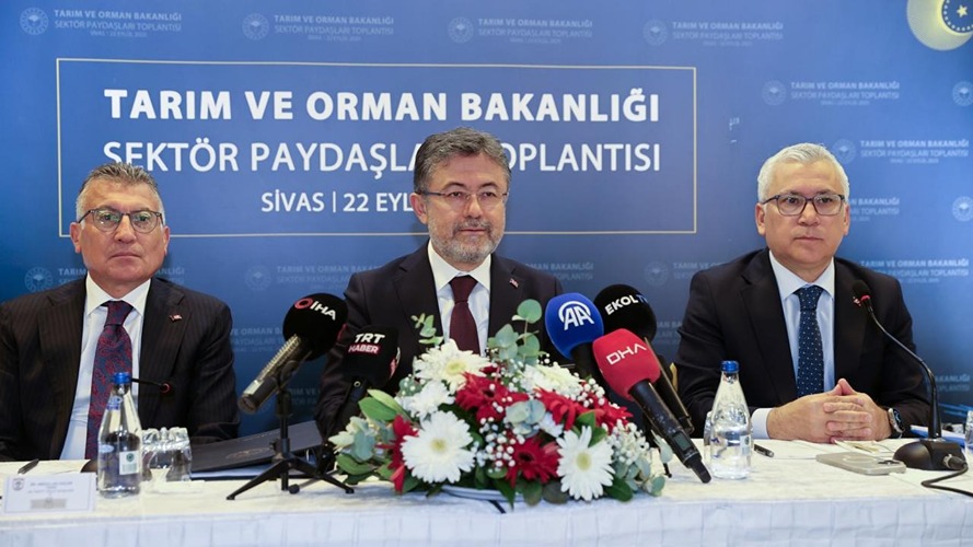 Bakan Yumaklı: Çiftçiye don desteği başlıyor... Buğday, arpa ve hayvancılık ödemeleri açıklandı