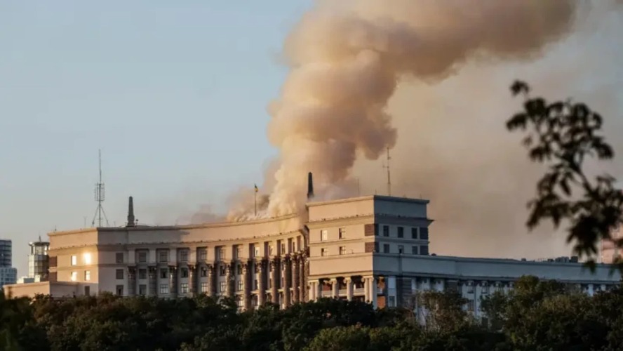 Rusya ilk kez Kiev’de hükümet binasını vurdu