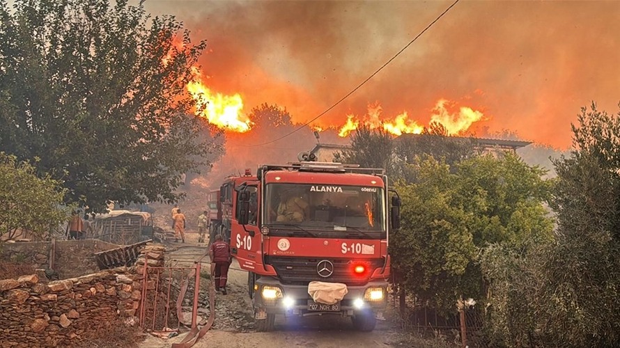 Orman yangınlarında son durum: 213 yangın kontrol altında, 5 noktada mücadele sürüyor