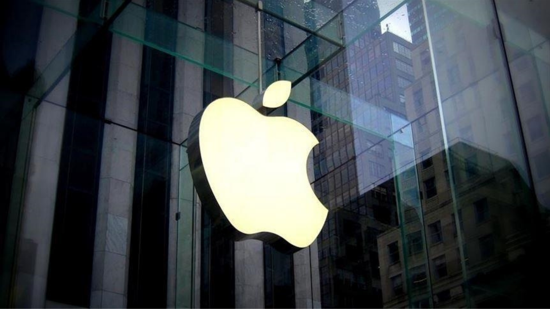 iPhone, 14 Yıl Sonra Küresel Sevkiyat Liderliğinde Samsung'u Geride Bırakıyor